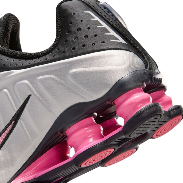 Grade-School Shox R4 Black/Metallic Silver-Pinksicle