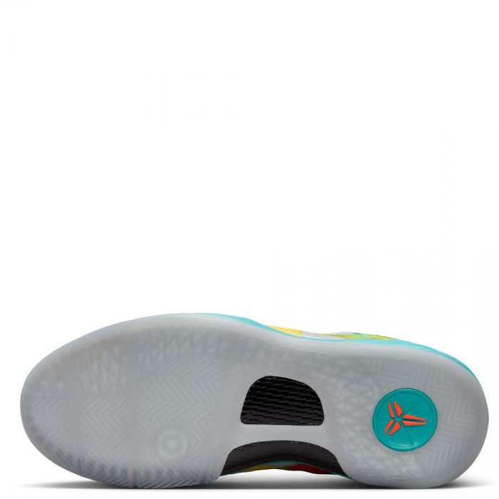 grade school kobe shoes