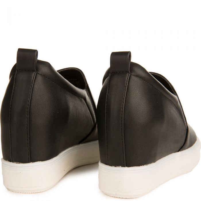 Women's Pocono Slip On Casual Shoe Black/White