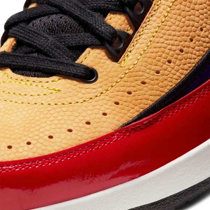 Women's Air Jordan 2 Retro Action Red/Black-Cosmic Purple
