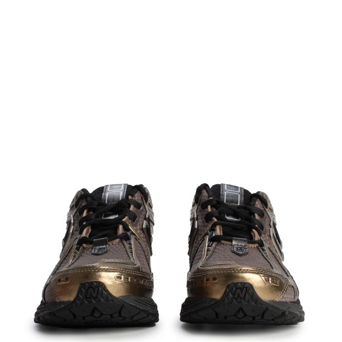 1906R Mushroom/Black