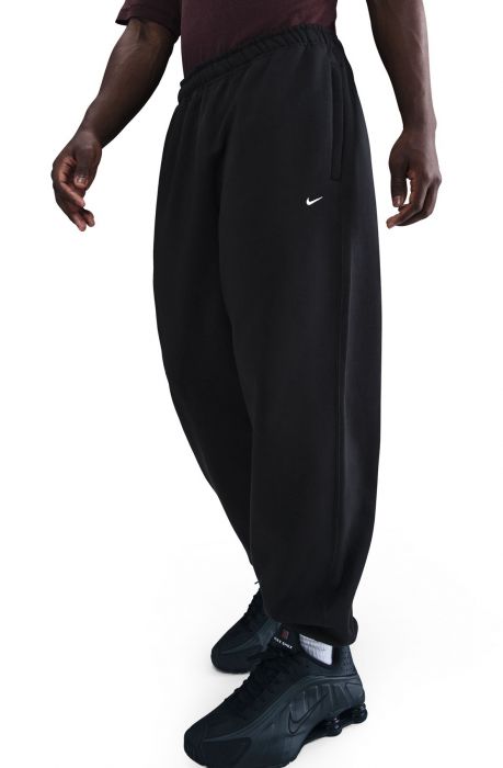 Solo Swoosh Cuffed Fleece Pants Black/Black/White