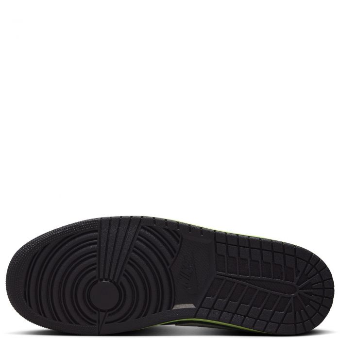 Air Jordan 1 Low SE Oil Grey/White-Cave Stone-Arctic Punch