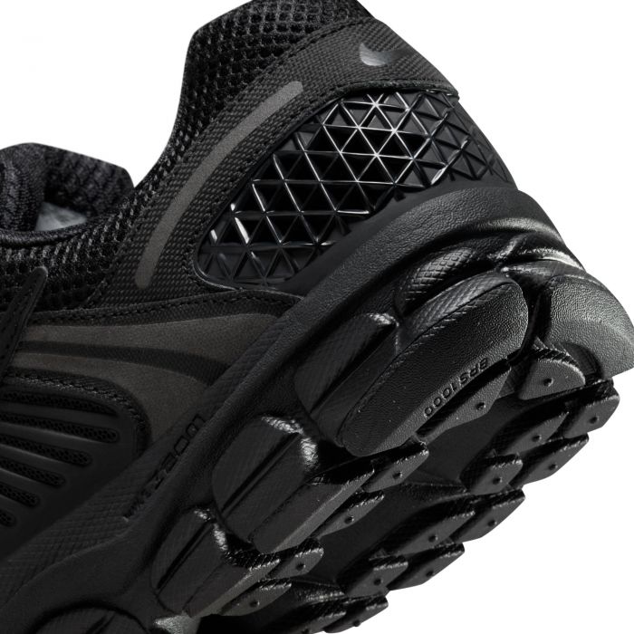 Zoom Vomero 5 Black/Black