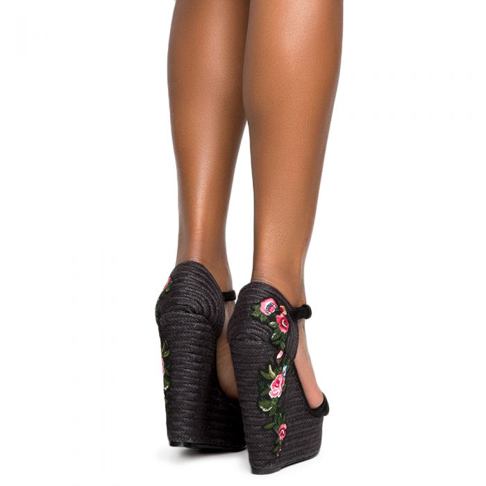 Cape Robbin Zelda-8 Women's Black Wedges BLACK