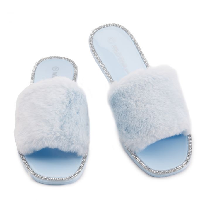 Jacelyn-18 Flat Fur Sandals Baby Blue Fur