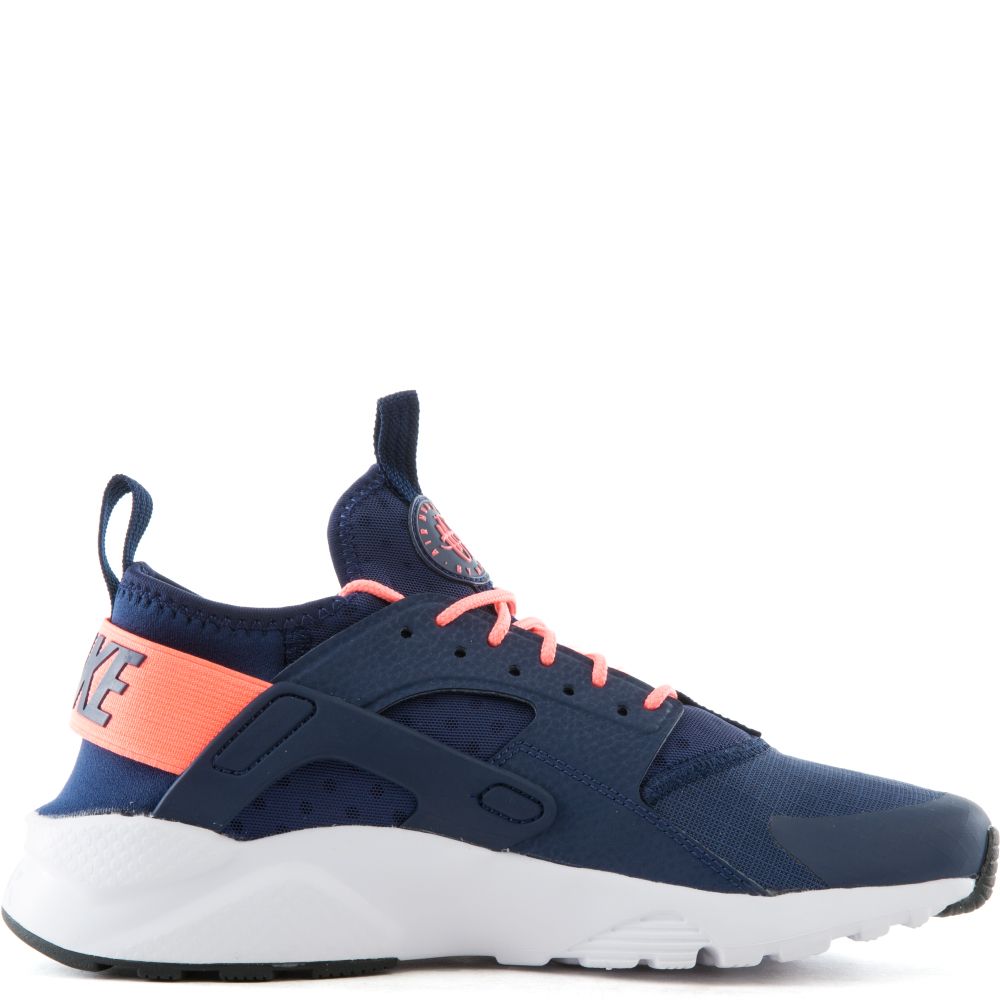 nike huarache navy and white nike huarache navy and white