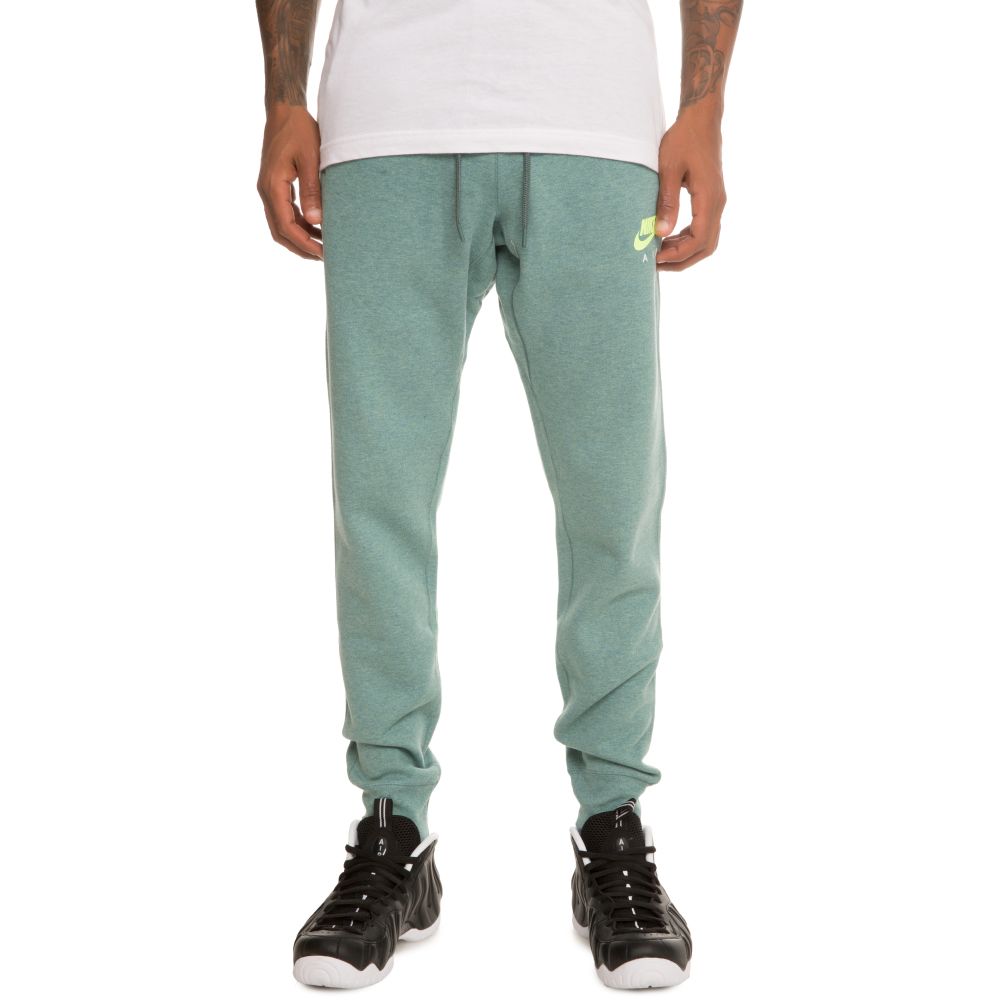 nike tech green joggers