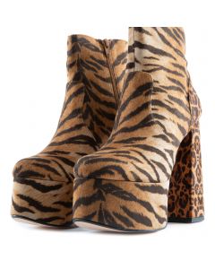 tiger hill boots