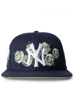 PRO STANDARD Yankees Red Rose Snapback Hat LNY732132-WHT - Shiekh