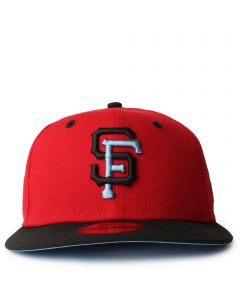 State of Flux x New Era San Francisco Giants 59FIFTY Fitted Hat in Chrome White and Radiant Red 8 / Chrome White and Radiant Red