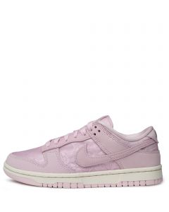 Women's Nike Dunk Low  Regal Pink/Pink Foam-Soft Pearl