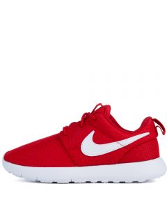 red roshe shoes