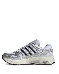 Silver Metallic / Grey One / Core Black