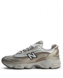 New Balance Running Shoes for Men & Women | Shiekh.com