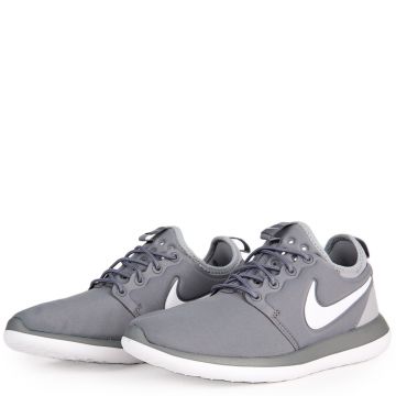 nike roshe grey and white