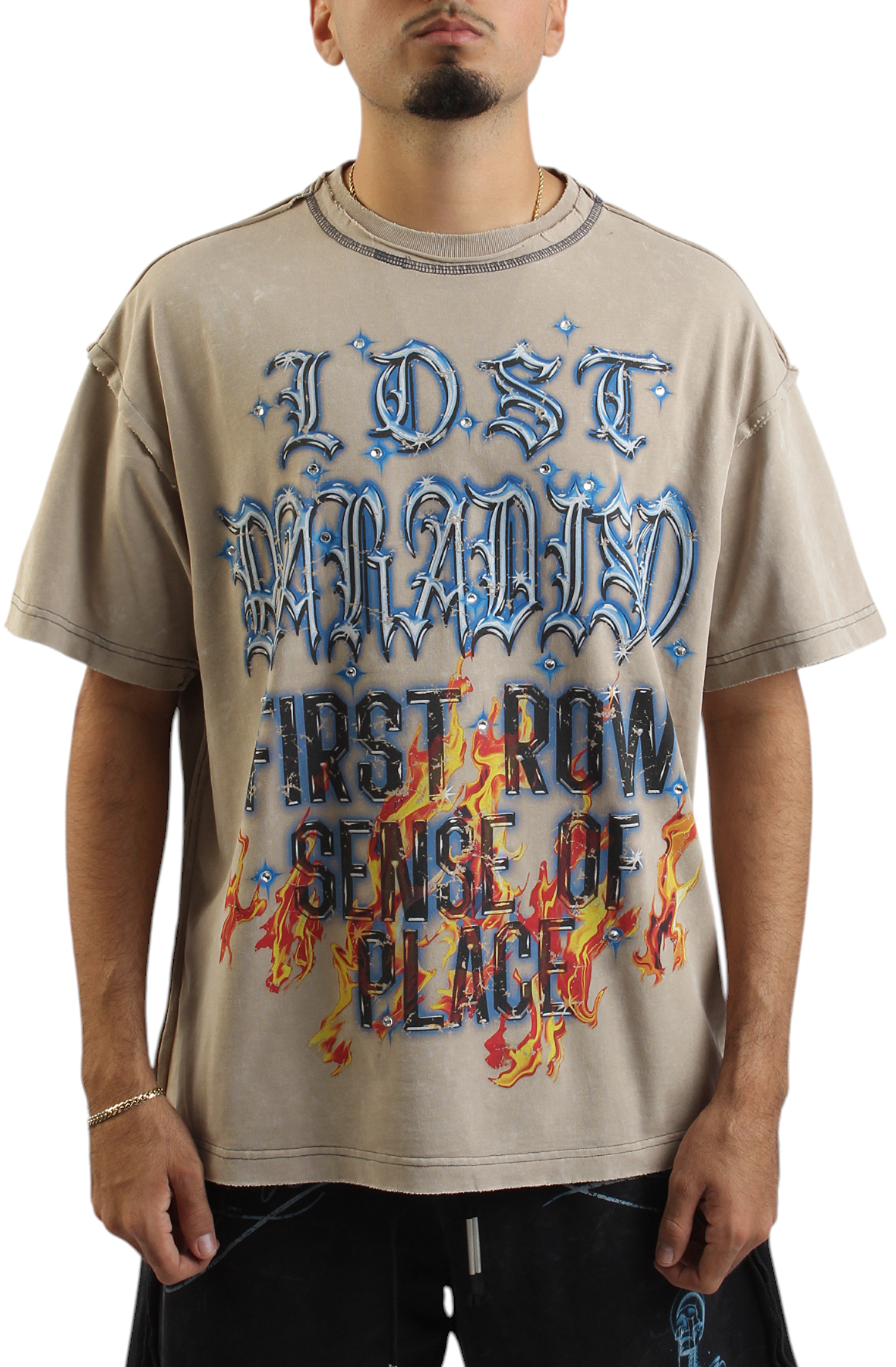 FIRST ROW Lost Paradise Shouting Night T-Shirt FRT2205-KHA - Shiekh