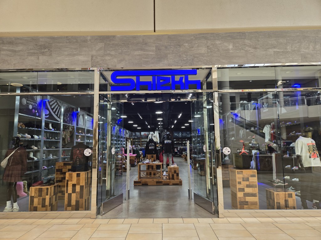 nike store in montebello mall